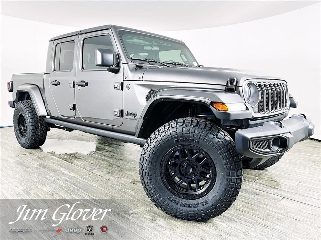 new 2025 Jeep Gladiator car, priced at $45,815