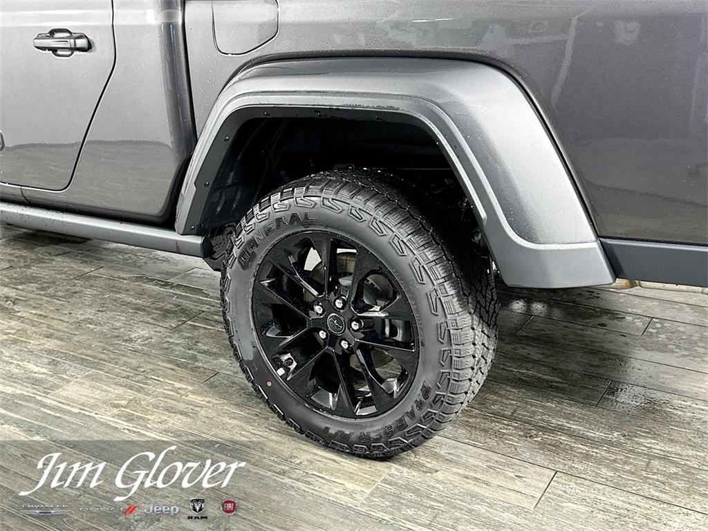 new 2025 Jeep Gladiator car, priced at $39,910
