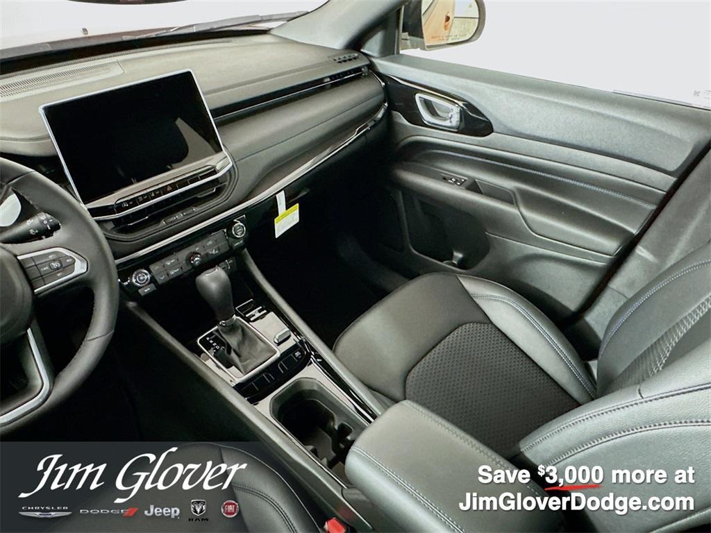 new 2026 Jeep Compass car, priced at $31,933
