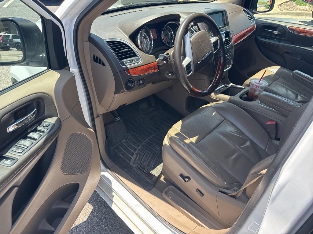 used 2016 Chrysler Town & Country car, priced at $12,787
