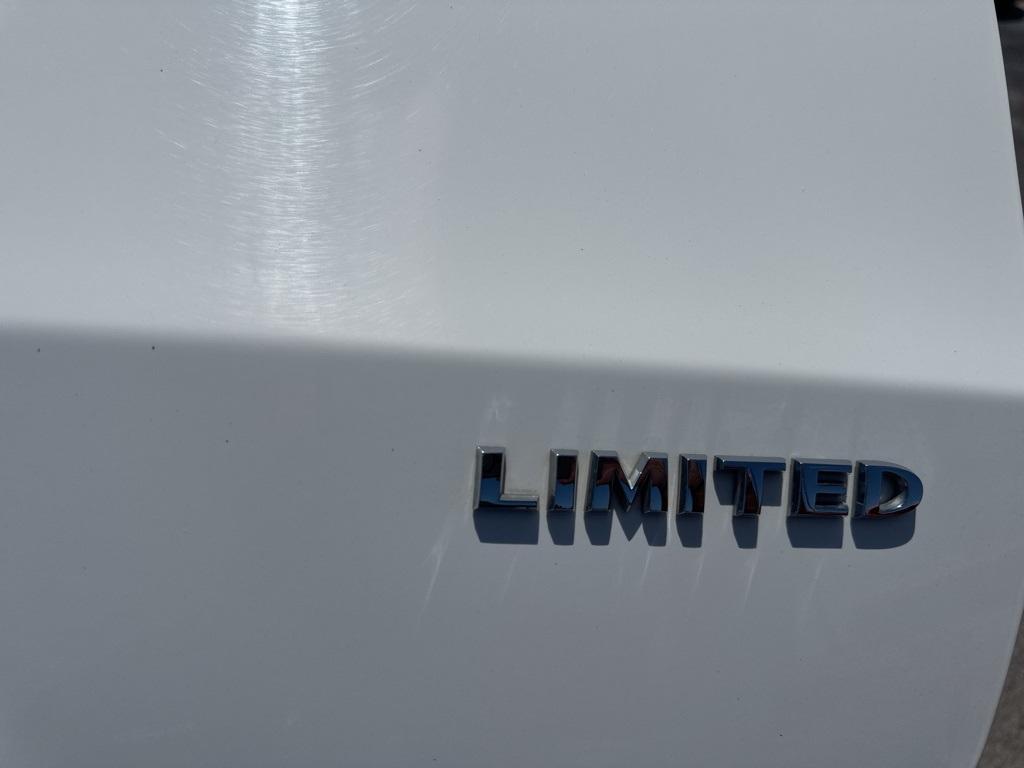 used 2016 Chrysler Town & Country car, priced at $12,787