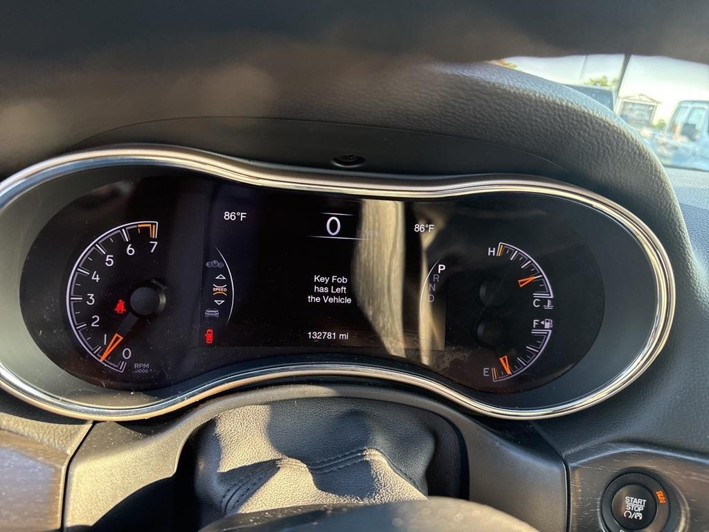 used 2016 Jeep Grand Cherokee car, priced at $14,226