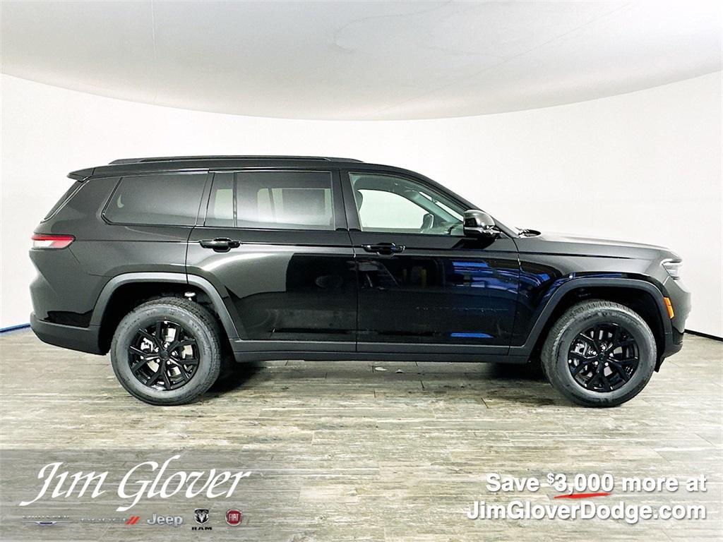 new 2025 Jeep Grand Cherokee L car, priced at $39,934