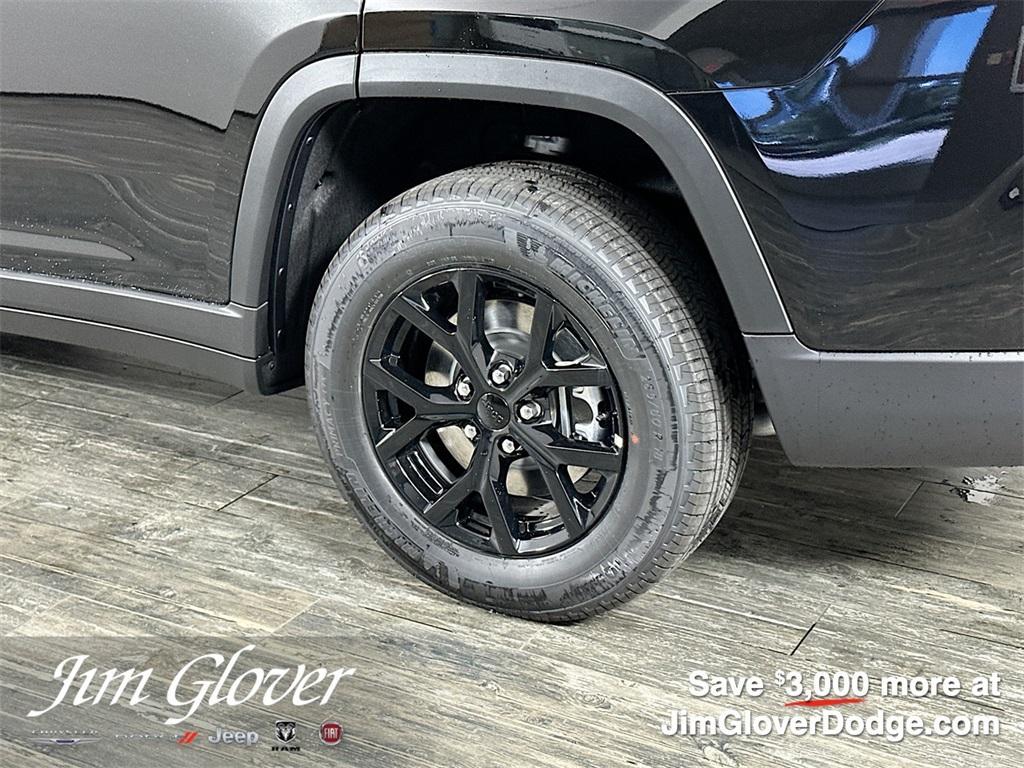 new 2025 Jeep Grand Cherokee L car, priced at $39,934