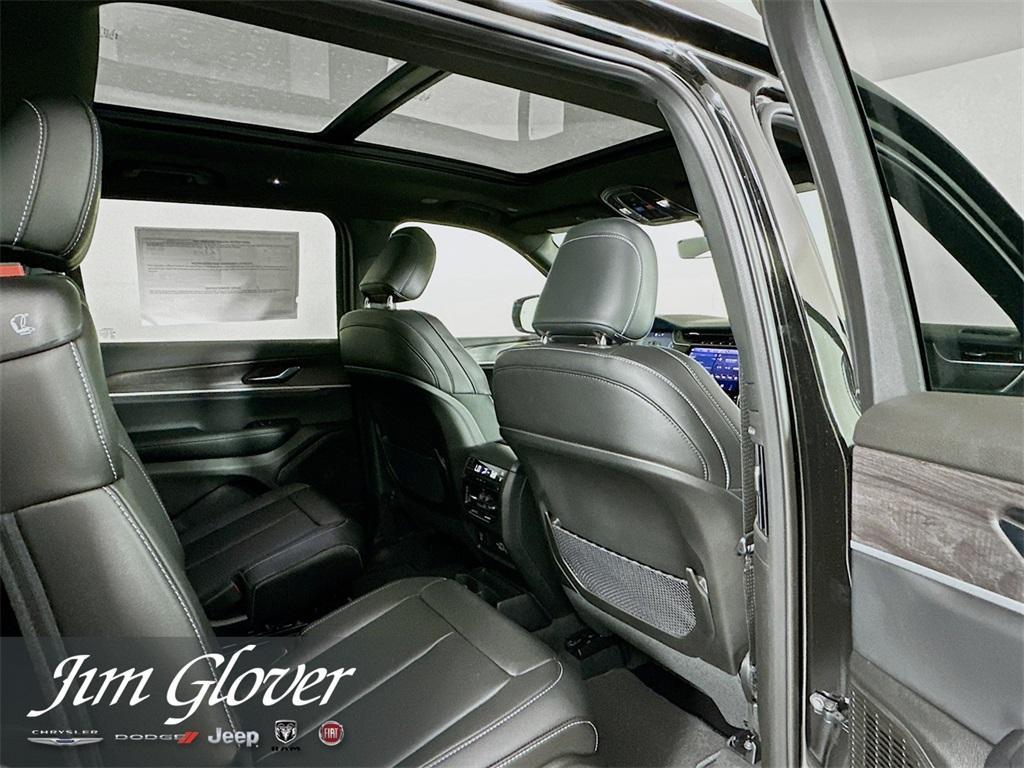 new 2025 Jeep Grand Cherokee L car, priced at $45,790