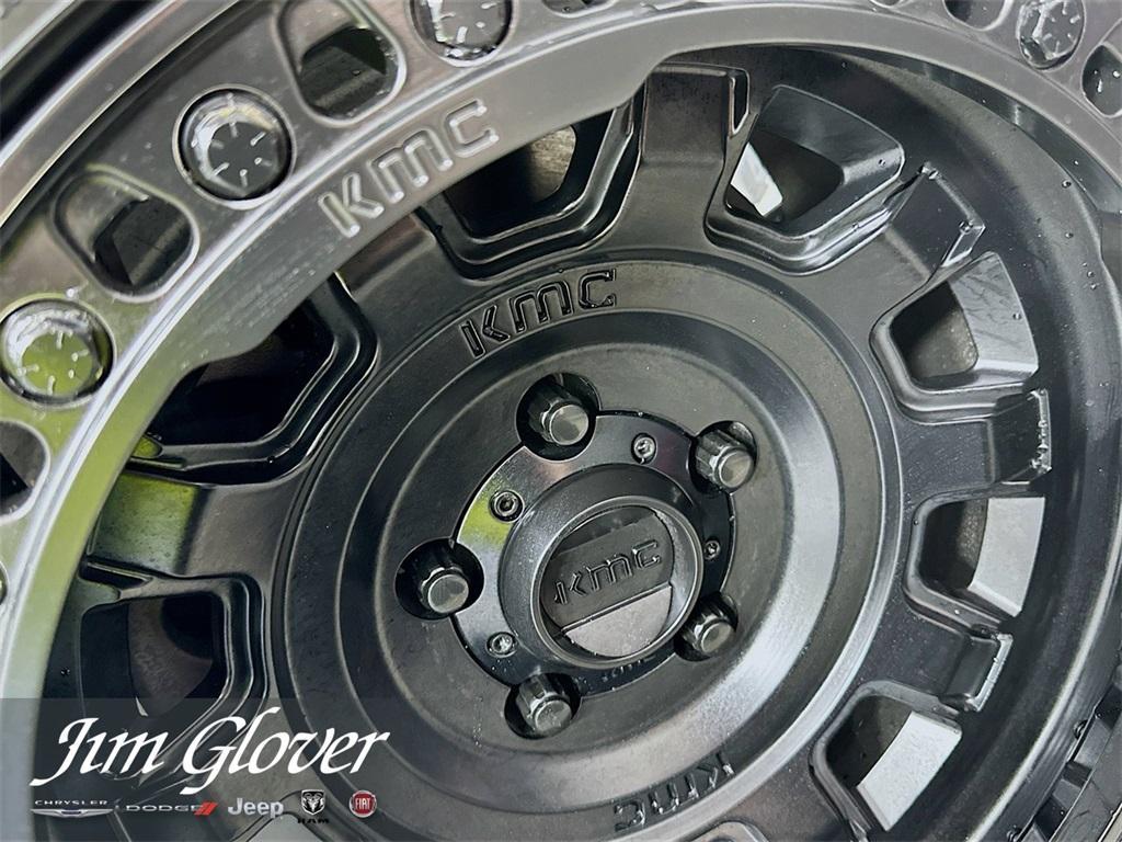 new 2025 Jeep Gladiator car, priced at $70,815