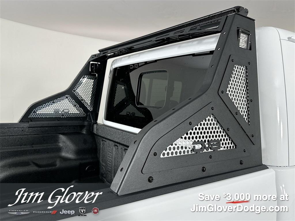 new 2025 Jeep Gladiator car, priced at $70,908