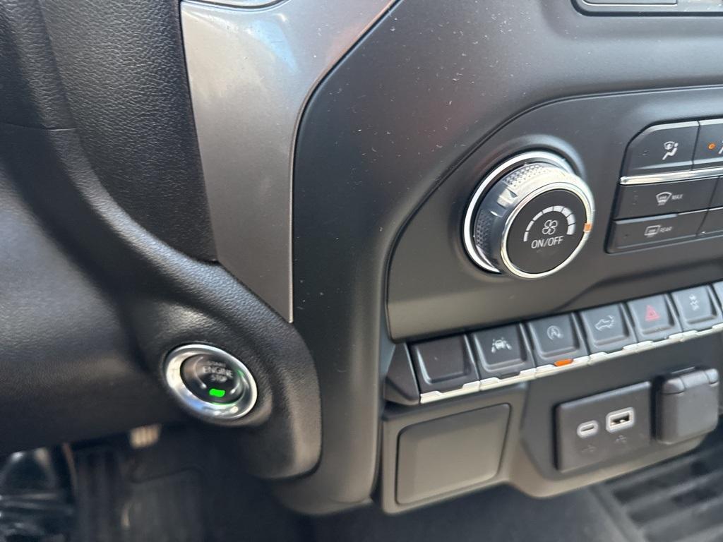 used 2024 Chevrolet Silverado 1500 car, priced at $38,369