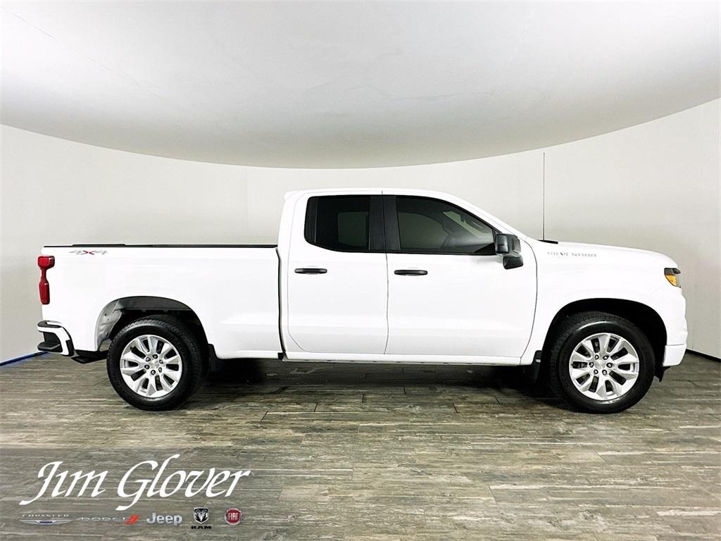 used 2024 Chevrolet Silverado 1500 car, priced at $36,599
