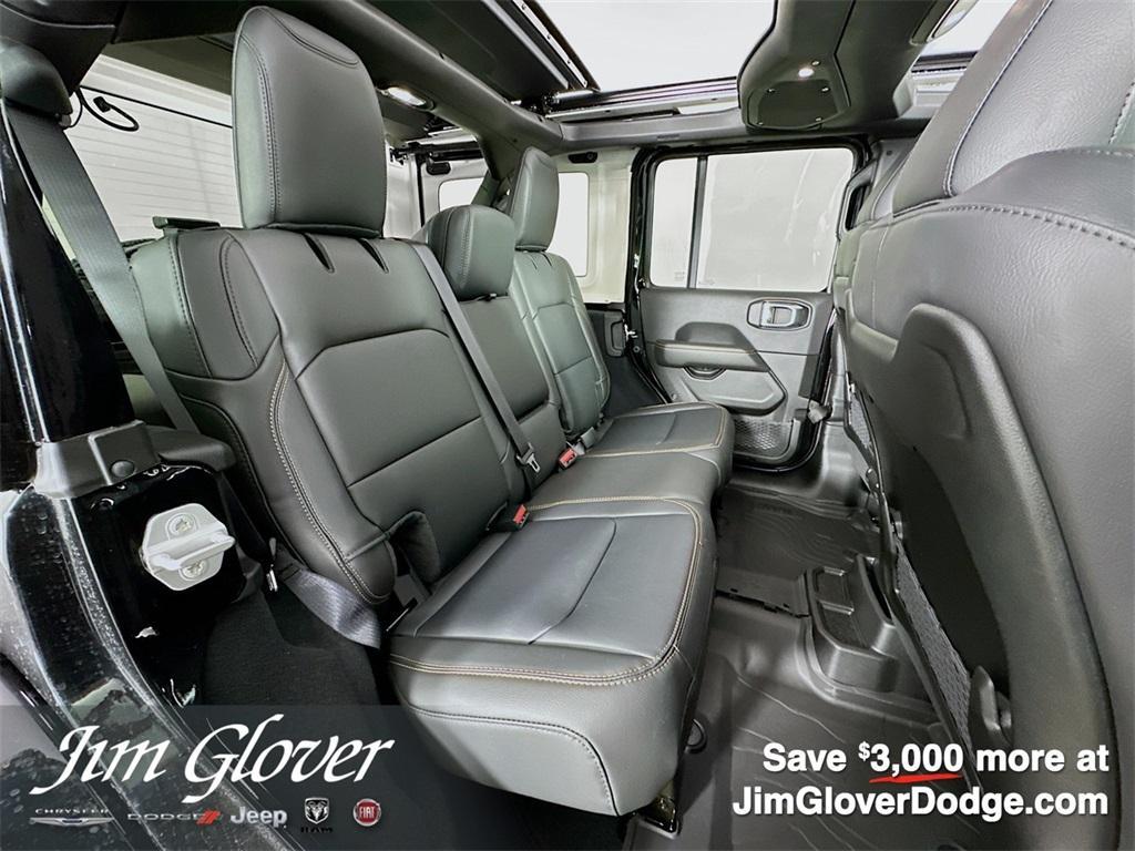 new 2025 Jeep Wrangler car, priced at $54,328