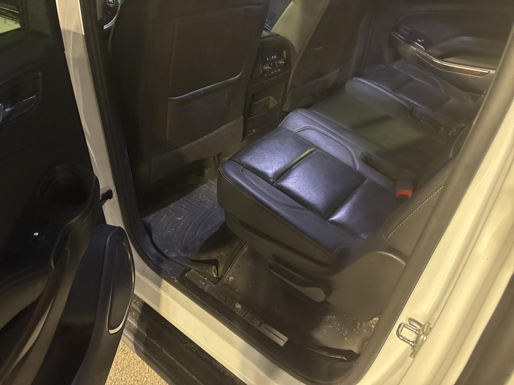 used 2020 Chevrolet Suburban car, priced at $28,999