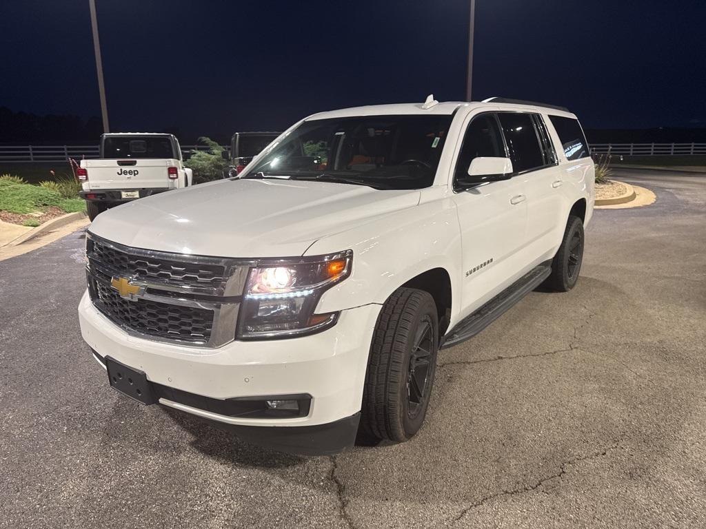 used 2020 Chevrolet Suburban car, priced at $28,999