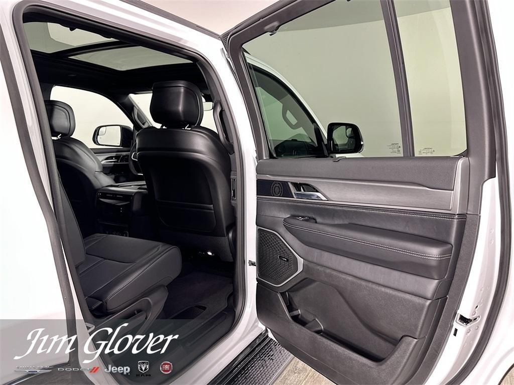 new 2025 Jeep Wagoneer car, priced at $74,366