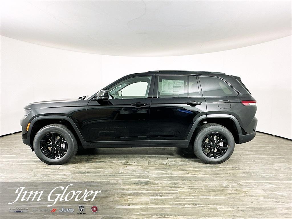 new 2025 Jeep Grand Cherokee car, priced at $41,524