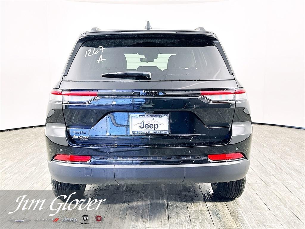 new 2025 Jeep Grand Cherokee car, priced at $41,524