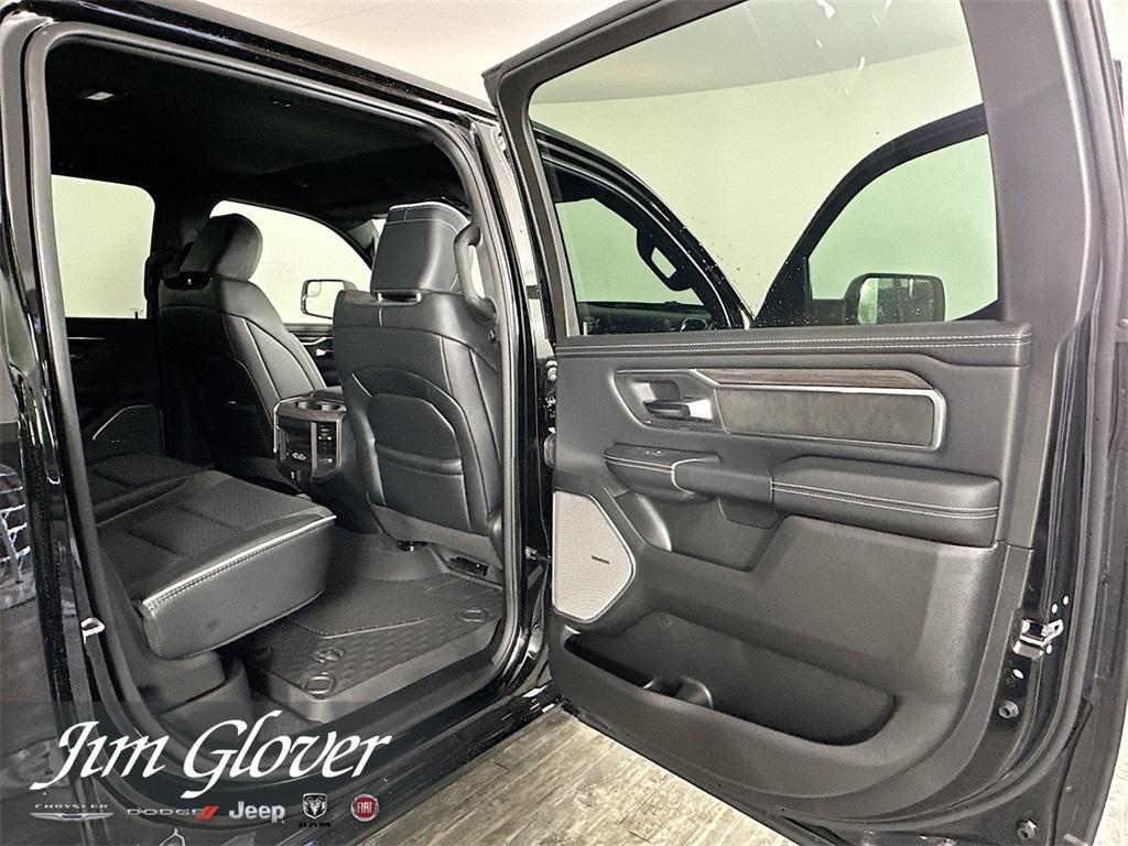 new 2025 Ram 1500 car, priced at $58,166