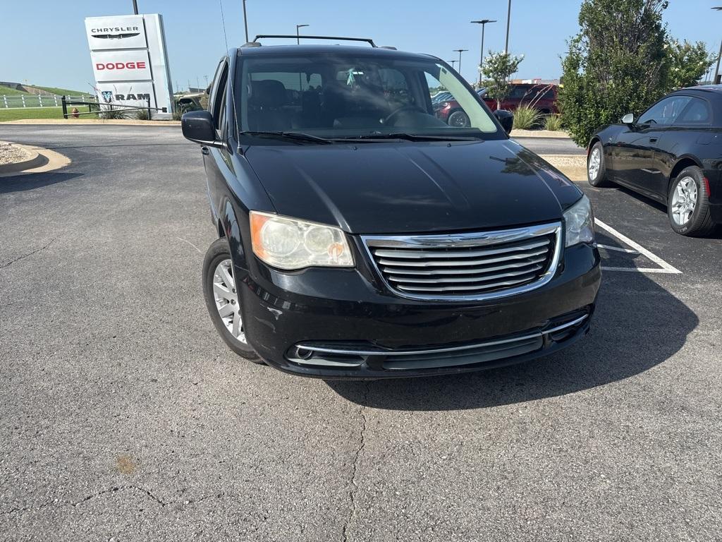 used 2014 Chrysler Town & Country car, priced at $7,176