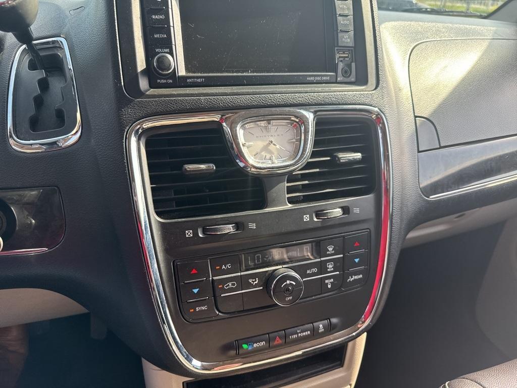 used 2014 Chrysler Town & Country car, priced at $7,176