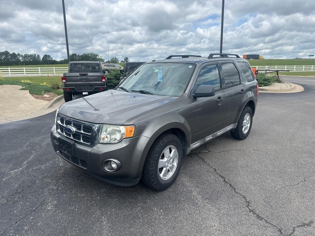 used 2009 Ford Escape car, priced at $6,999