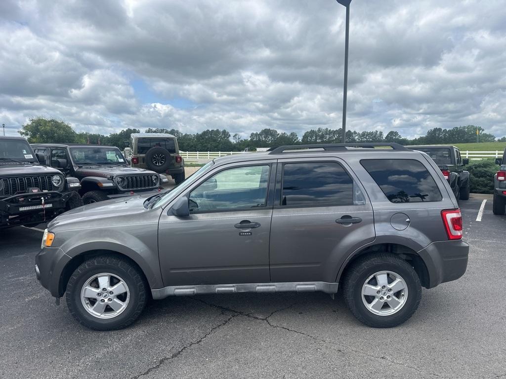 used 2009 Ford Escape car, priced at $6,999