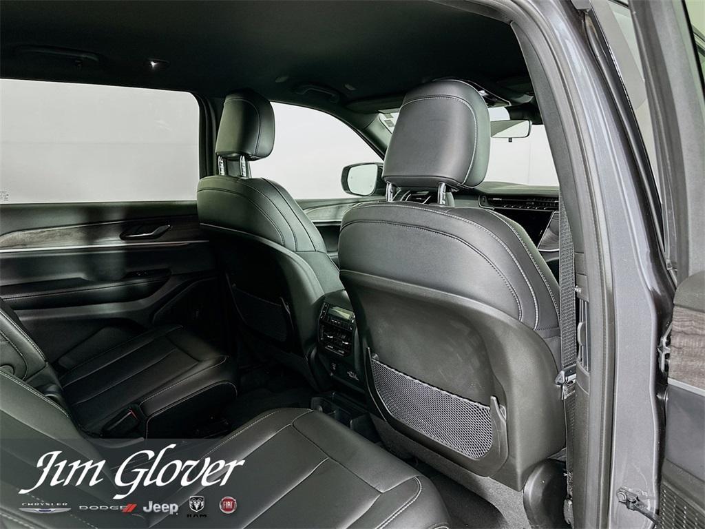 new 2025 Jeep Grand Cherokee L car, priced at $43,249