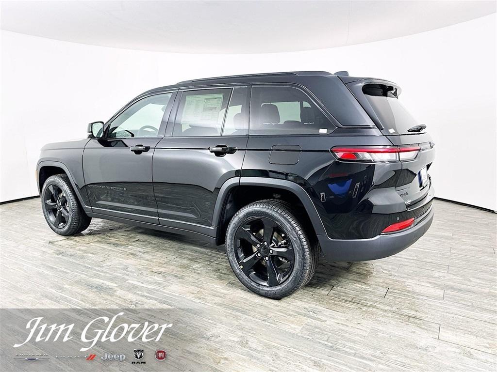 new 2025 Jeep Grand Cherokee car, priced at $49,955