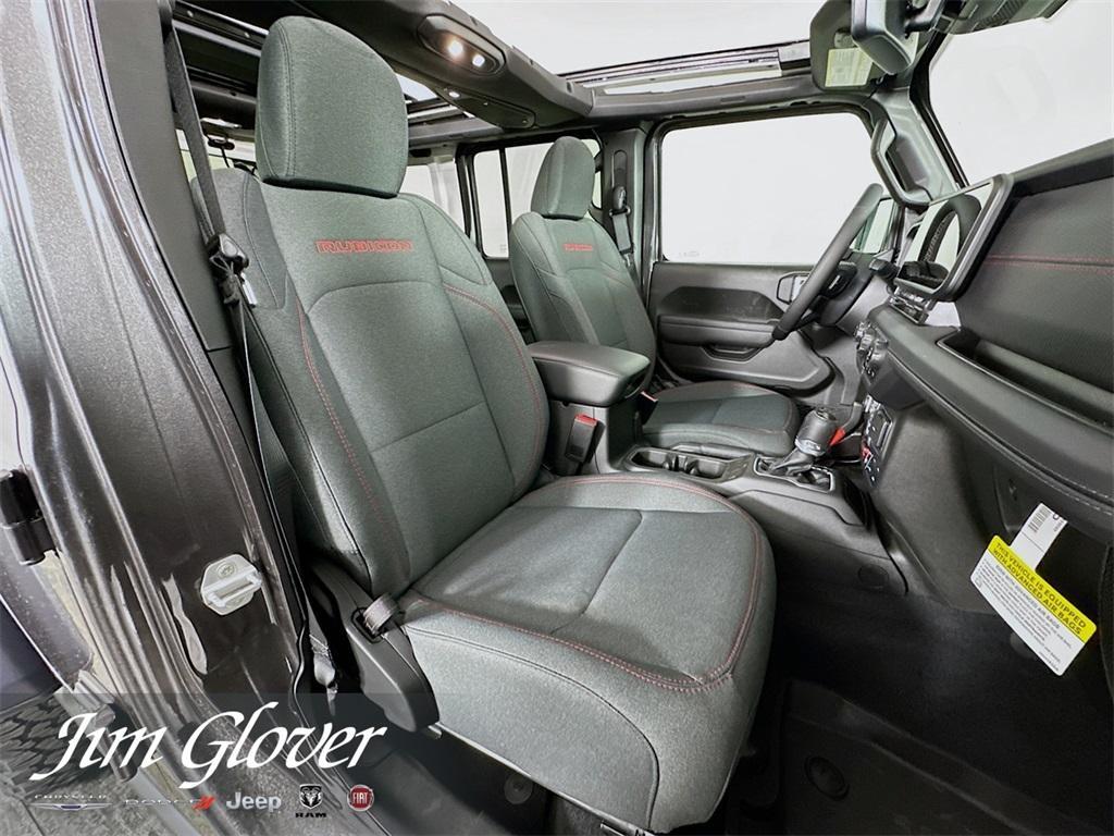 new 2025 Jeep Wrangler car, priced at $56,368