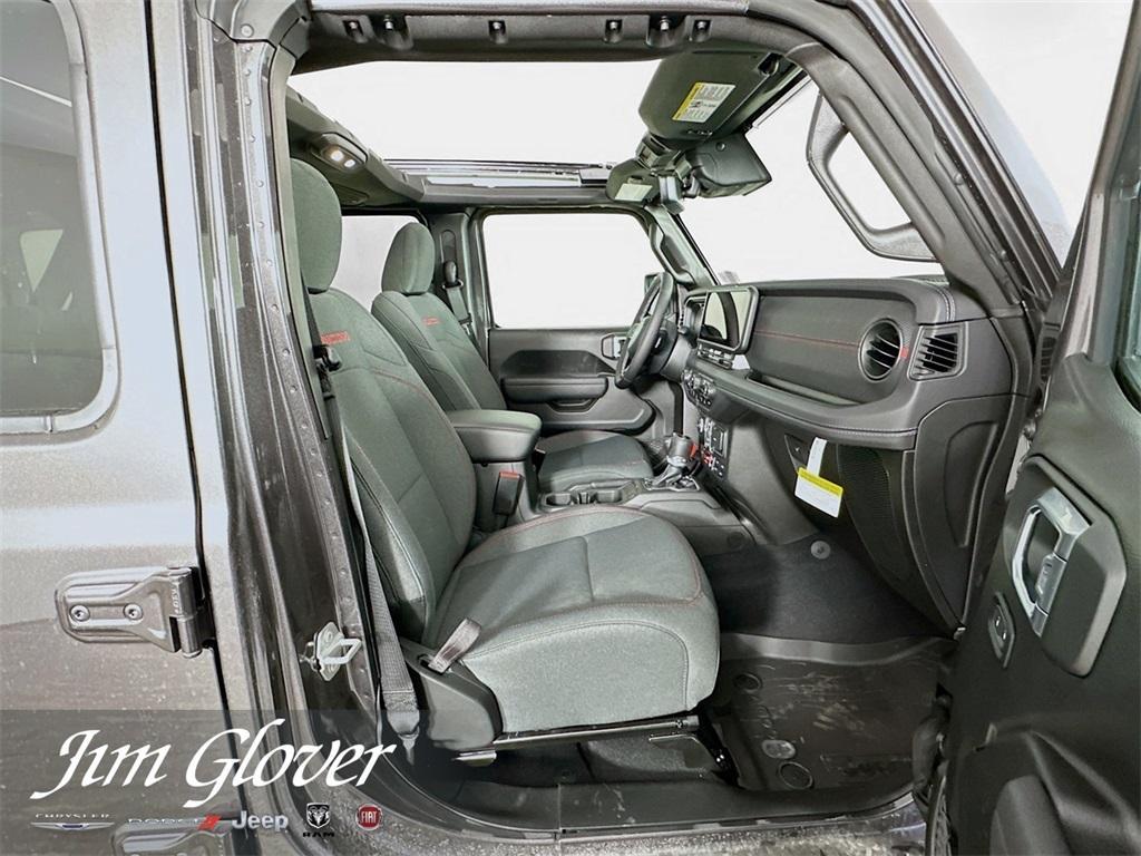 new 2025 Jeep Wrangler car, priced at $61,148