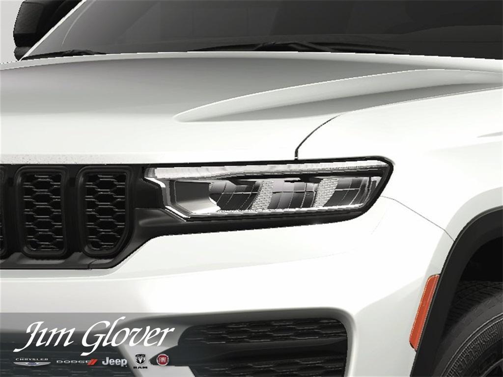 new 2025 Jeep Grand Cherokee car, priced at $38,430