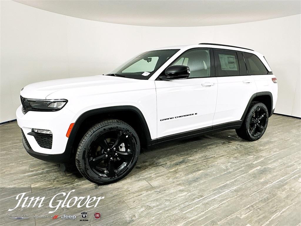 new 2025 Jeep Grand Cherokee car, priced at $43,595
