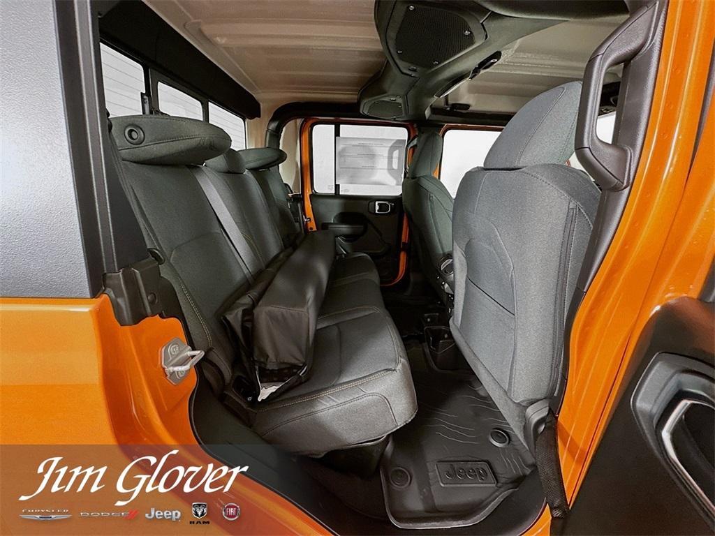 new 2025 Jeep Gladiator car, priced at $58,339