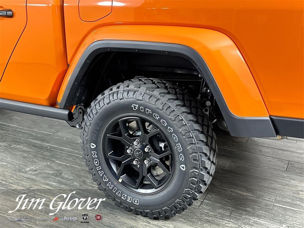 new 2025 Jeep Gladiator car, priced at $46,815
