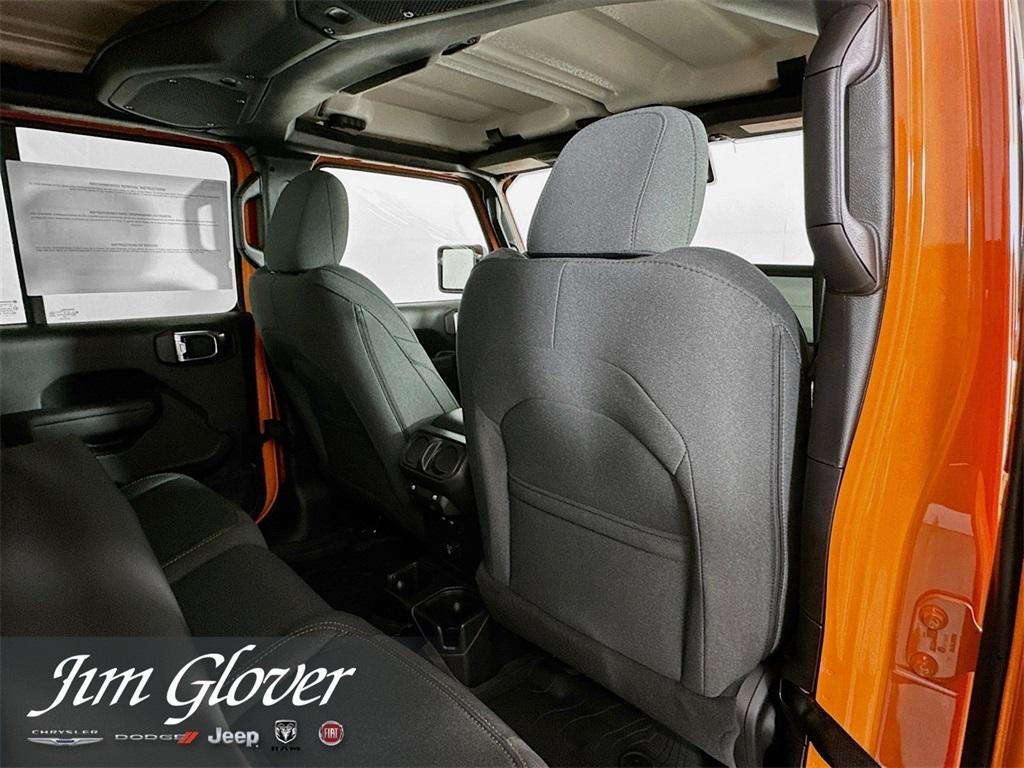 new 2025 Jeep Gladiator car, priced at $58,339