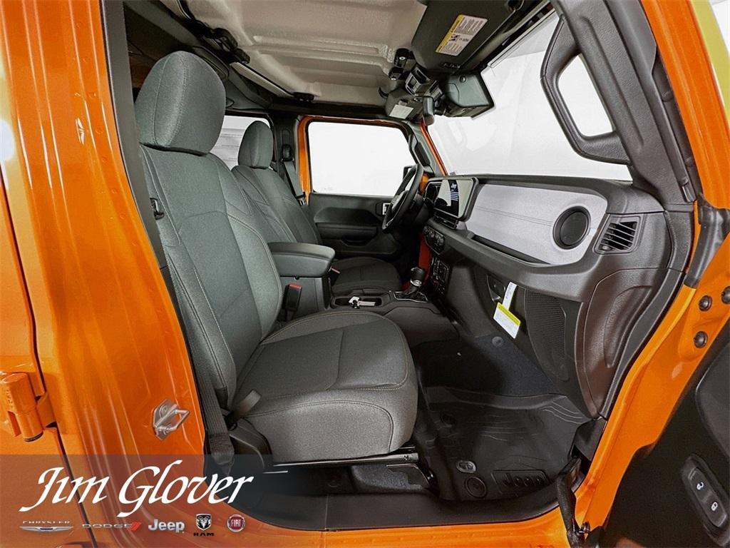 new 2025 Jeep Gladiator car, priced at $58,339