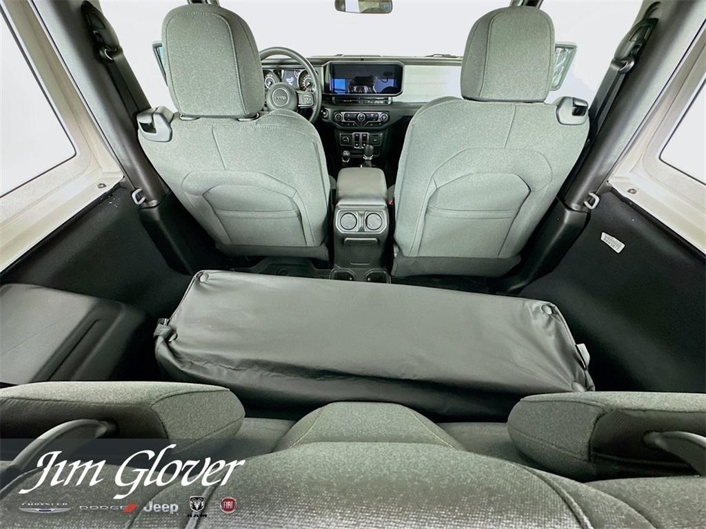 new 2025 Jeep Wrangler car, priced at $34,298