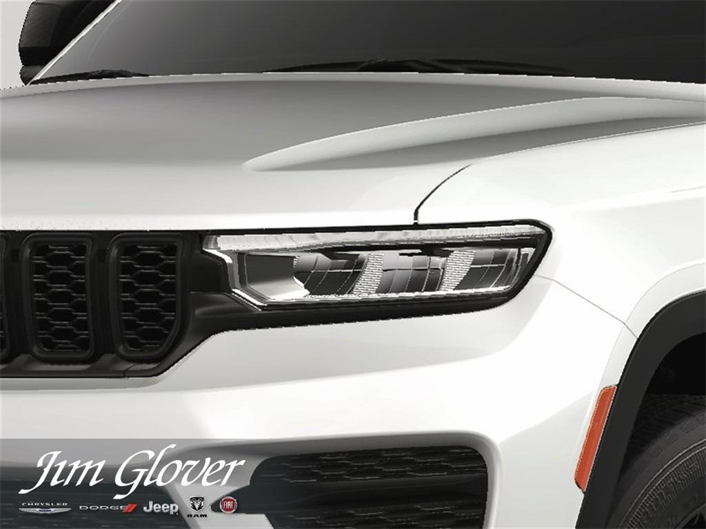 new 2025 Jeep Grand Cherokee car, priced at $38,430