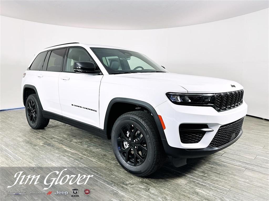 new 2025 Jeep Grand Cherokee car, priced at $40,033