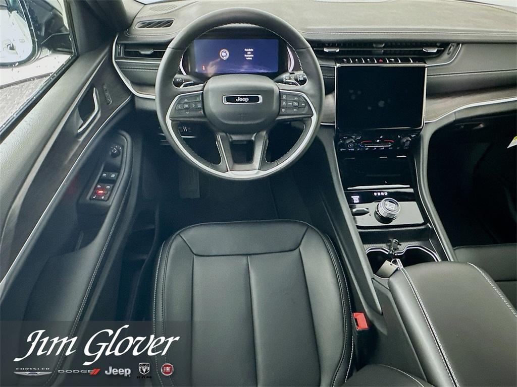 new 2025 Jeep Grand Cherokee L car, priced at $45,635