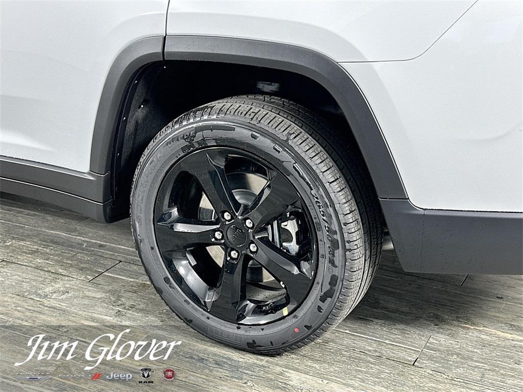 new 2025 Jeep Grand Cherokee L car, priced at $45,635