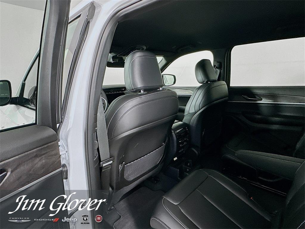 new 2025 Jeep Grand Cherokee L car, priced at $45,635