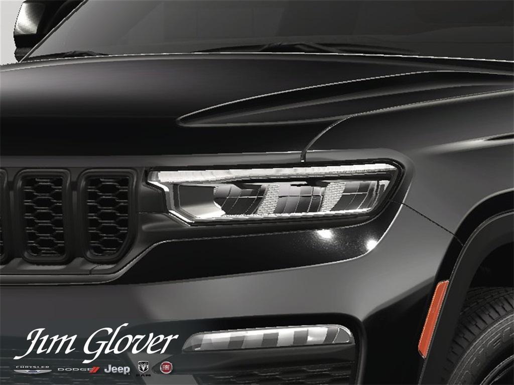 new 2025 Jeep Grand Cherokee car, priced at $49,955