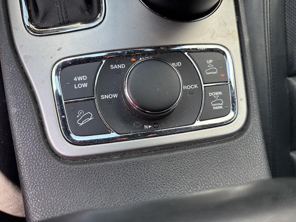used 2018 Jeep Grand Cherokee car, priced at $22,944