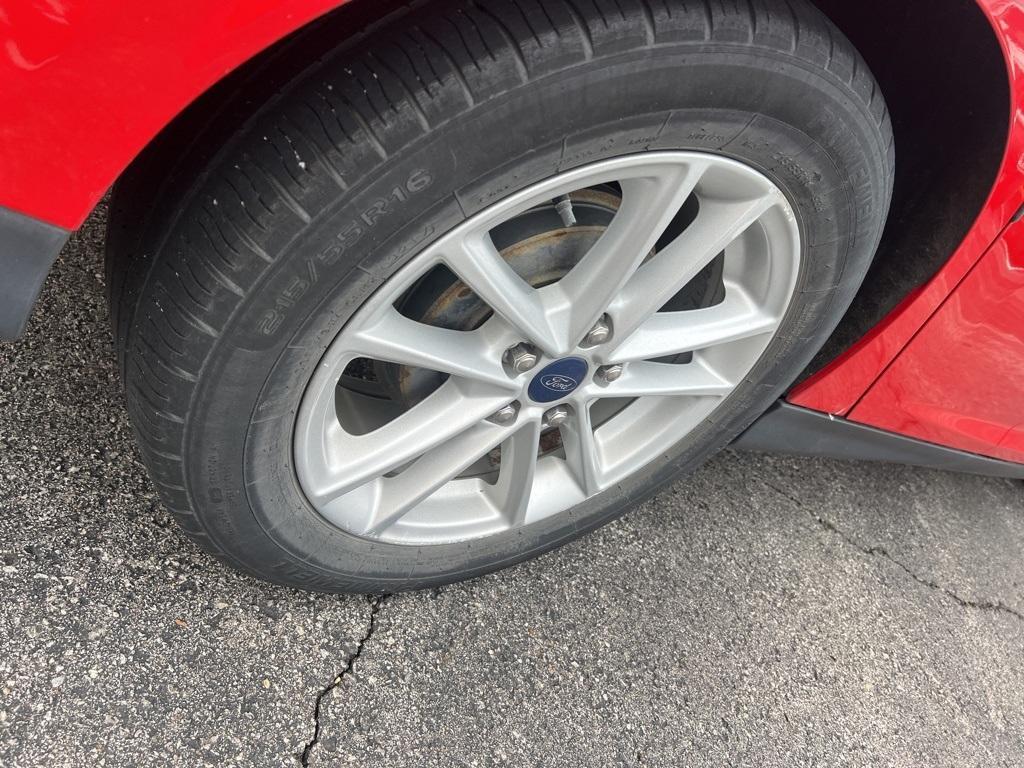 used 2015 Ford Focus car, priced at $8,177
