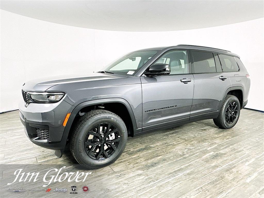 new 2025 Jeep Grand Cherokee L car, priced at $43,301