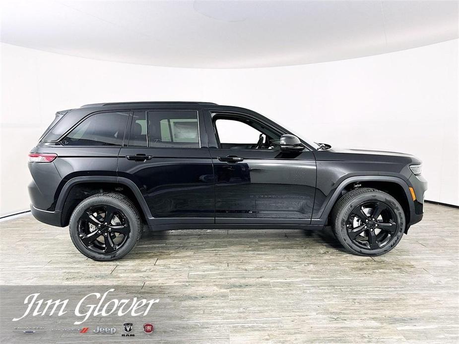 used 2024 Jeep Grand Cherokee car, priced at $37,499