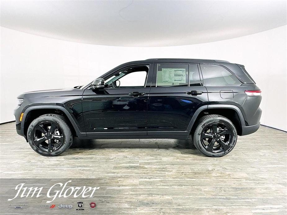 used 2024 Jeep Grand Cherokee car, priced at $37,499