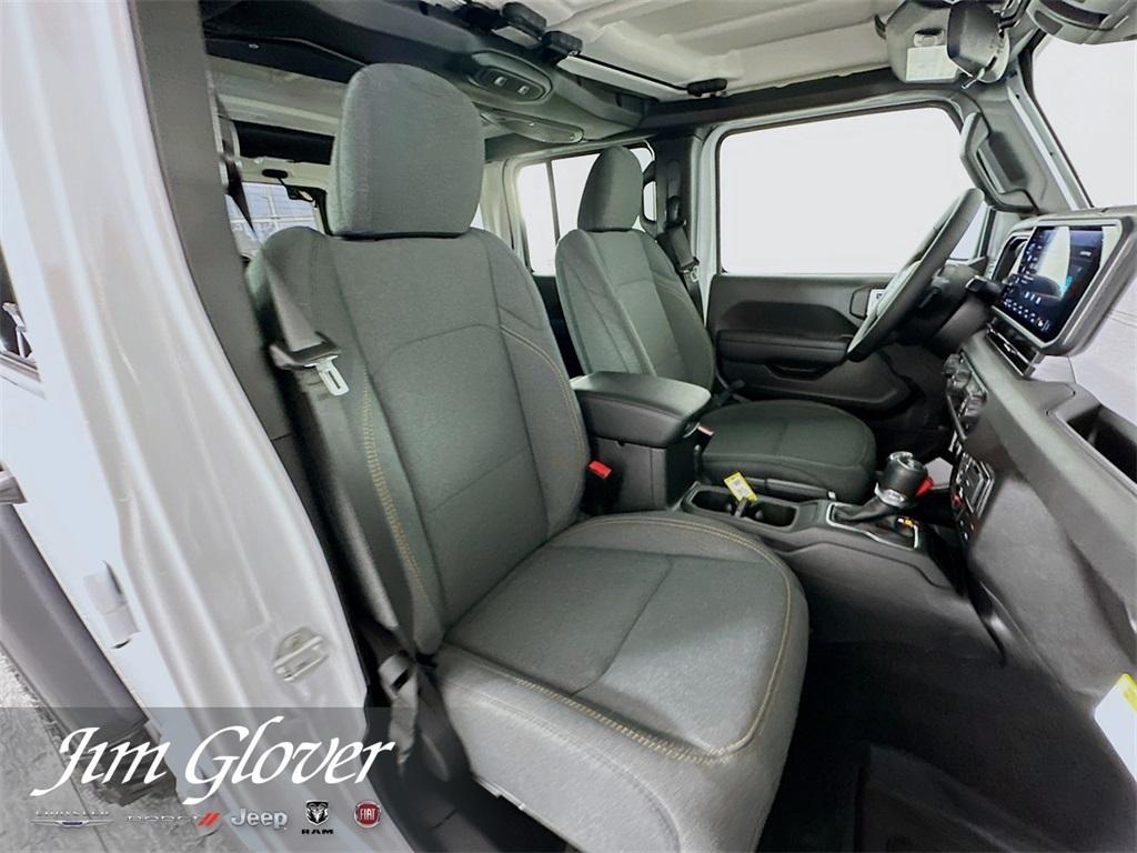 new 2025 Jeep Wrangler car, priced at $44,482