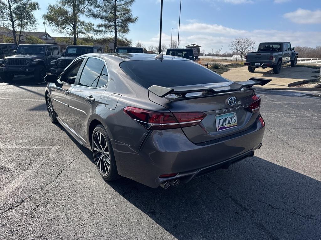 used 2020 Toyota Camry Hybrid car, priced at $23,946