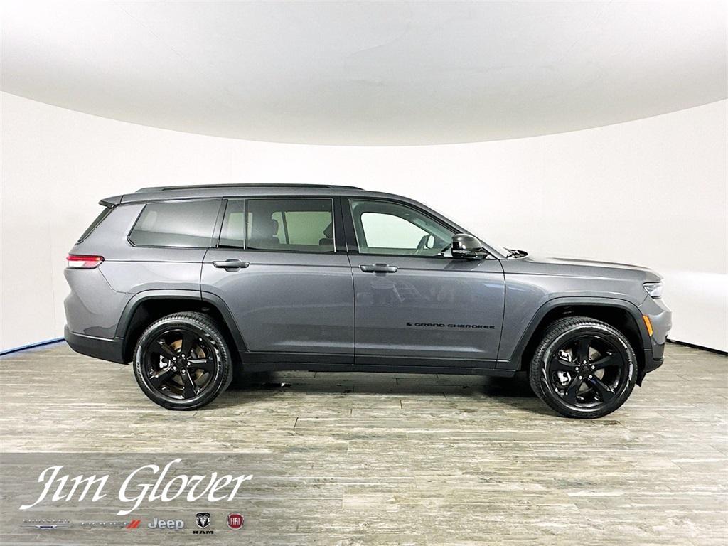 new 2025 Jeep Grand Cherokee L car, priced at $46,876