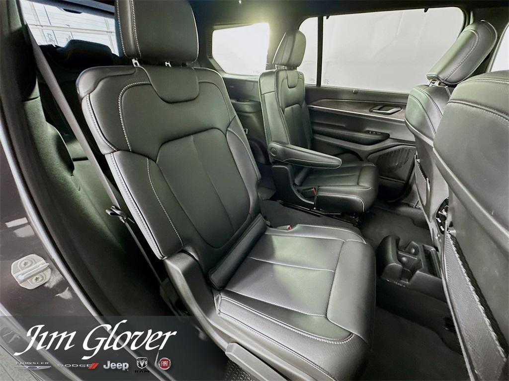 new 2025 Jeep Grand Cherokee L car, priced at $46,876